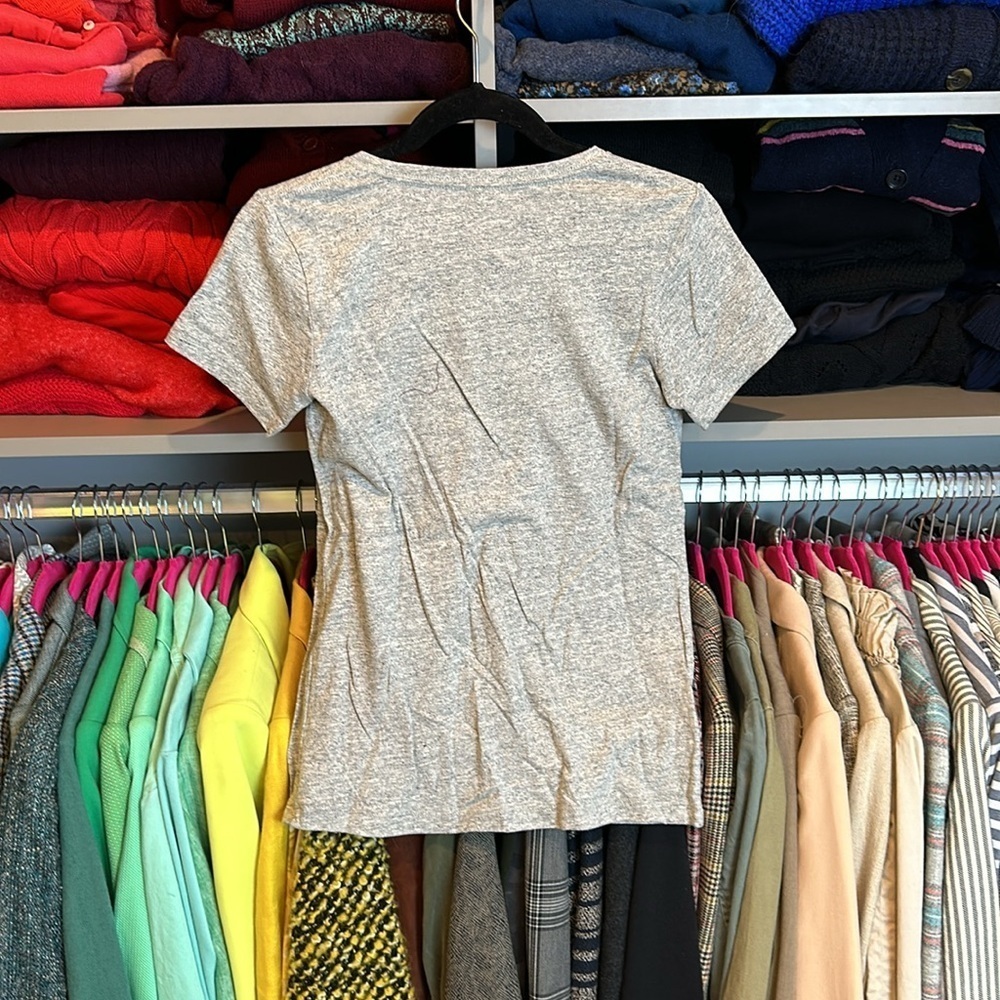 J Crew gray with bead detail short sleeve scoop neck top size XS​ - Picture 3 of 3